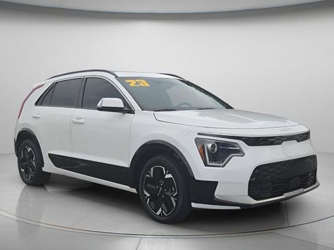 Used 2023 Kia Niro Wind FWD image 8