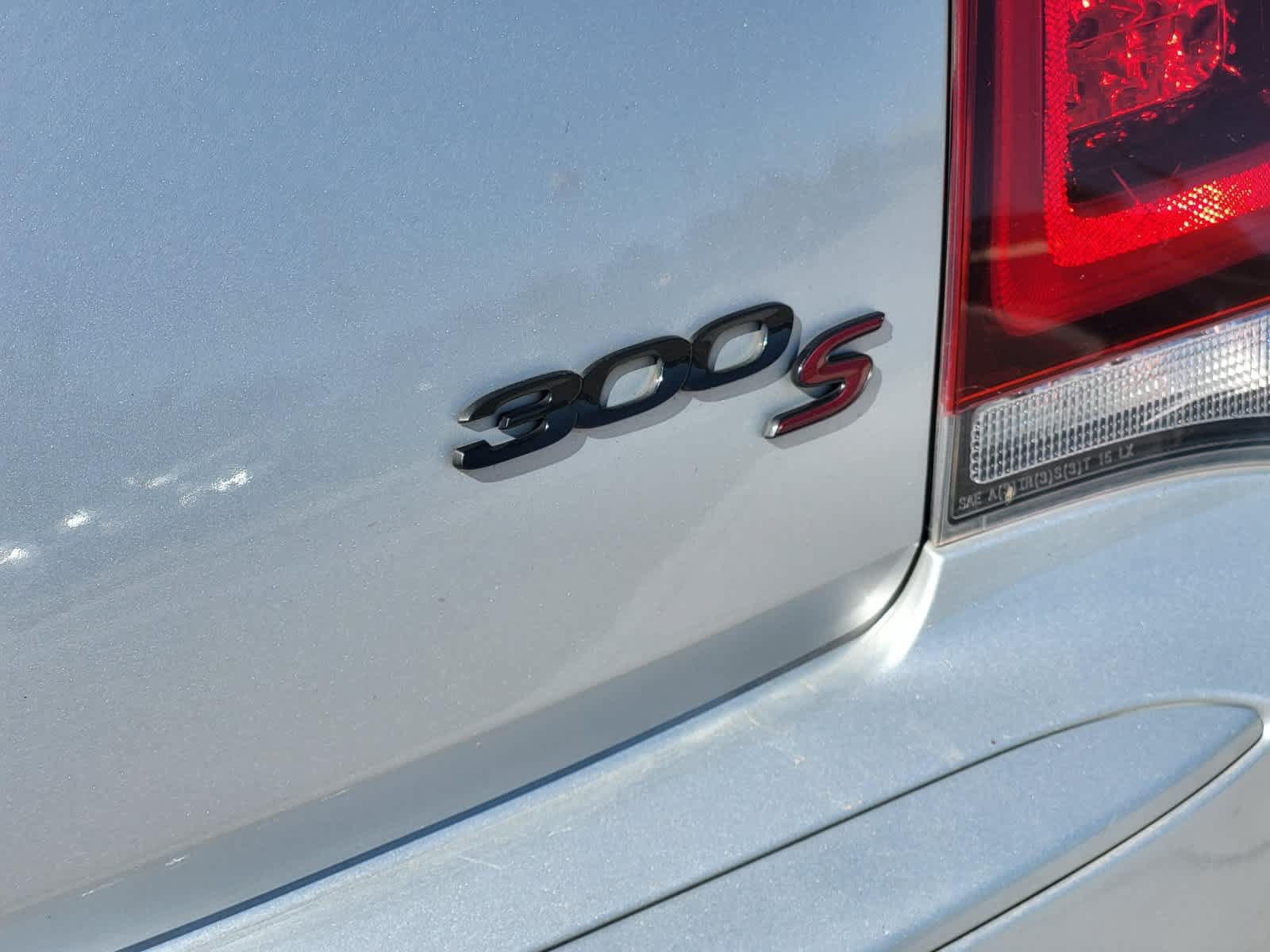 Used 2021 Chrysler 300 S RWD image 28