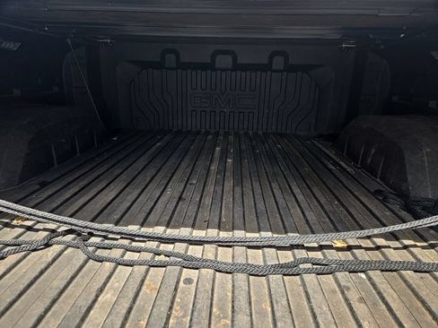 Used 2021 GMC Sierra 1500 AT4 w/ AT4 Value Package AWD/4WD image 10