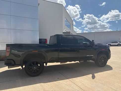 Used 2025 GMC Sierra 2500 AT4 AWD/4WD image 13