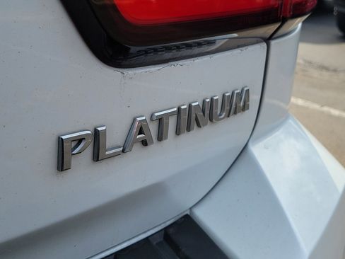 Used 2022 Nissan Armada Platinum w/ Captain's Chairs Package image 6