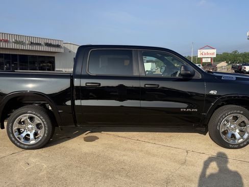 New 2026 RAM 1500 Big Horn AWD/4WD image 11