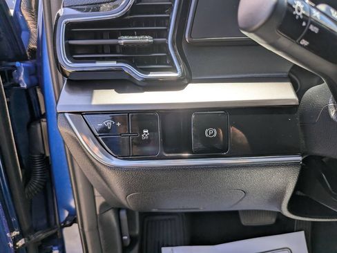 Certified 2023 Kia Sportage EX FWD image 27