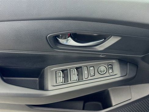 Certified 2025 Honda Accord LX image 20