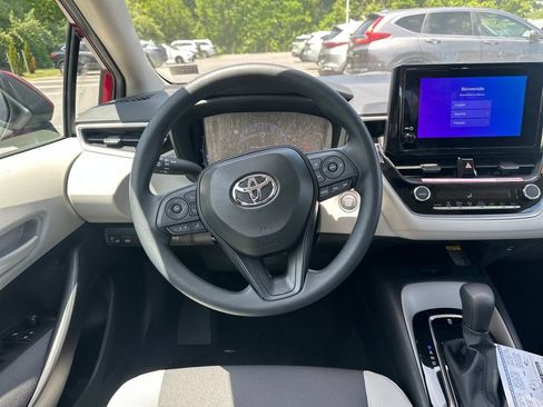 Used 2026 Toyota Corolla LE w/ LE Premium Package FWD image 18