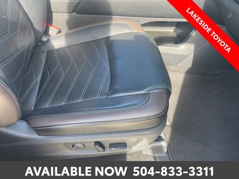 Used 2023 Nissan Pathfinder Platinum w/ Cargo Package AWD/4WD image 16