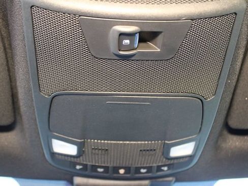 Used 2019 Ford F150 XLT w/ Equipment Group 302A Luxury AWD/4WD image 26