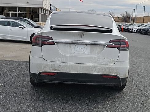Used 2020 Tesla Model X Long Range image 13