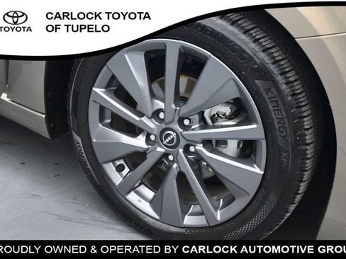 Used 2026 Nissan Sentra SL w/ Floor Mat Package FWD image 40