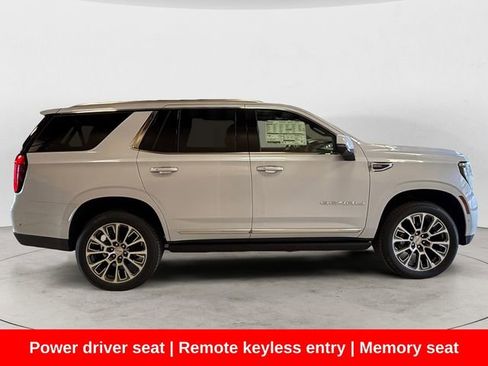New 2026 GMC Yukon Denali w/ Denali Reserve Package AWD/4WD image 7