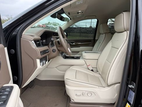 Used 2022 GMC Yukon Denali image 25