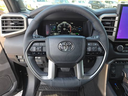 New 2026 Toyota Sequoia Platinum AWD/4WD image 30