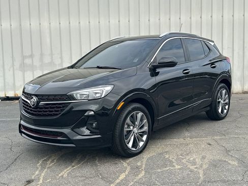 Used 2022 Buick Encore GX Select w/ Sport Touring Package image 2