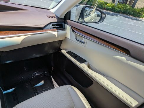 Used 2017 Lexus ES 350 w/ Luxury Package FWD image 14