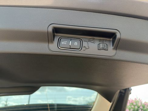 New 2026 Ford Explorer Active w/ Active Comfort Package RWD image 16