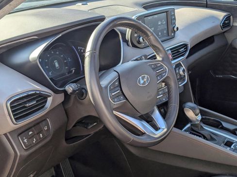 Used 2019 Hyundai Santa Fe Limited image 32