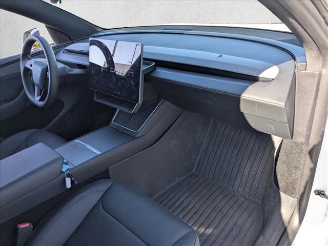 Used 2026 Tesla Model Y AWD image 18