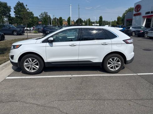 Used 2018 Ford Edge SEL FWD image 4