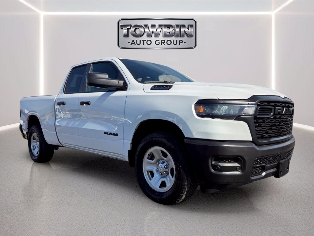 Used 2025 RAM 1500 Tradesman AWD/4WD image 2