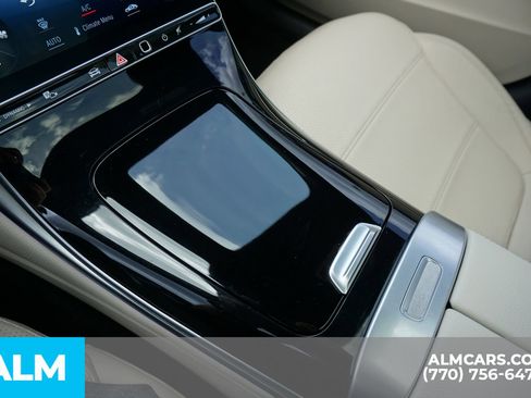 Used 2023 Mercedes-Benz C 300 Sedan image 44