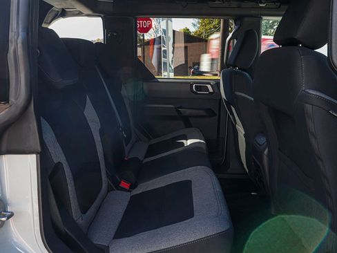 Used 2022 Ford Bronco Big Bend image 31