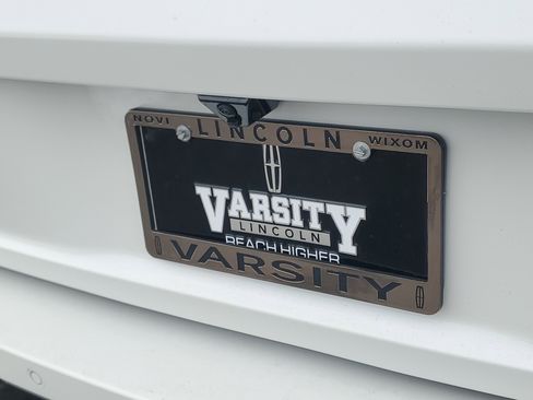 New 2026 Lincoln Navigator Reserve w/ Jet Appearance Package image 37