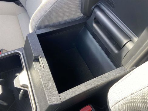 Used 2025 Toyota 4Runner SR5 image 27