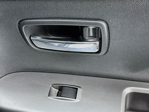 Used 2019 Mitsubishi Outlander Sport ES FWD image 28