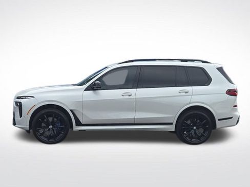 Used 2023 BMW X7 M60i w/ Executive Package AWD/4WD image 6