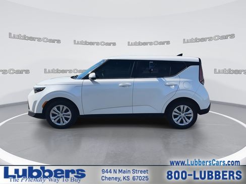 Used 2023 Kia Soul LX FWD image 5