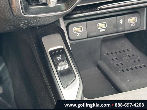 Certified 2023 Kia Sorento S w/ Panoramic Sunroof Package FWD image 29