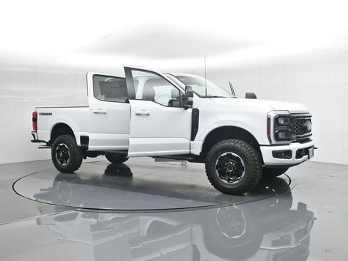 New 2026 Ford F250 Lariat w/ Tremor Off-Road Package image 37