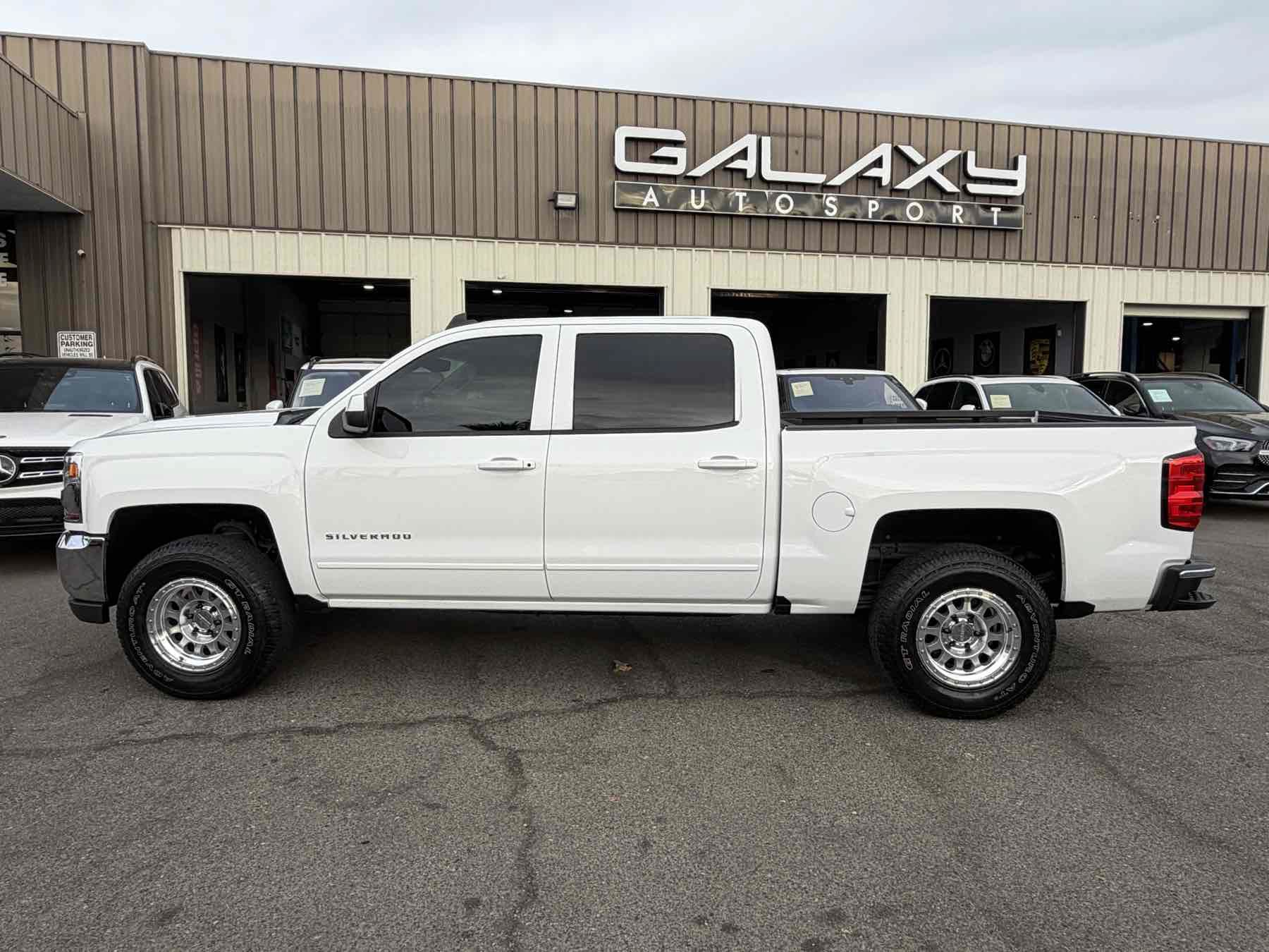 Used 2016 Chevrolet Silverado 1500 LT w/ All Star Edition RWD image 2