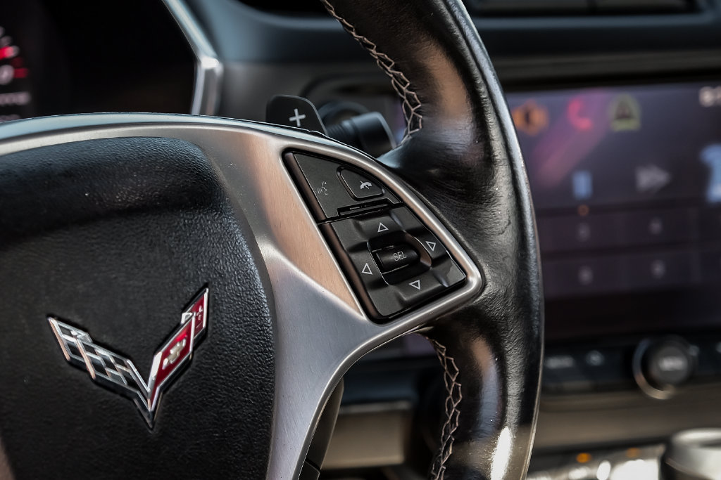 Used 2014 Chevrolet Corvette Stingray Convertible w/ 2LT Preferred Equipment Group RWD image 17