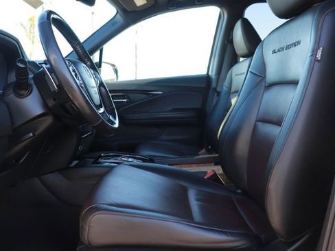 Certified 2023 Honda Ridgeline Black Edition image 11