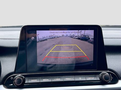 Used 2024 Kia Forte LXS w/ LXS Technology Package image 13