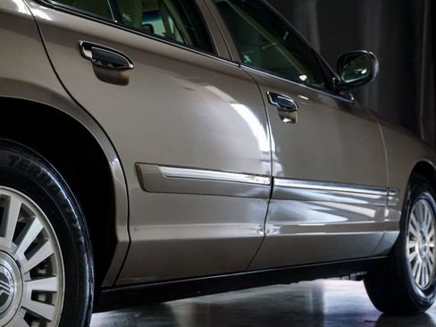 Used 2006 Mercury Grand Marquis LS image 62