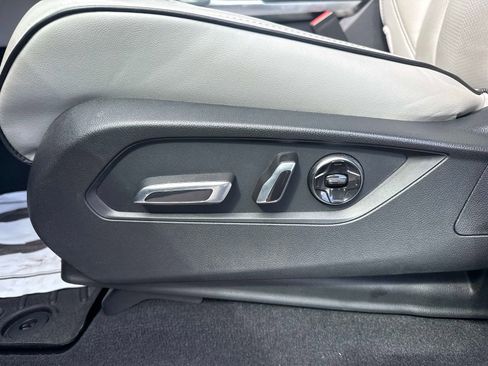 Used 2022 Acura MDX SH-AWD w/ Advance Package image 22