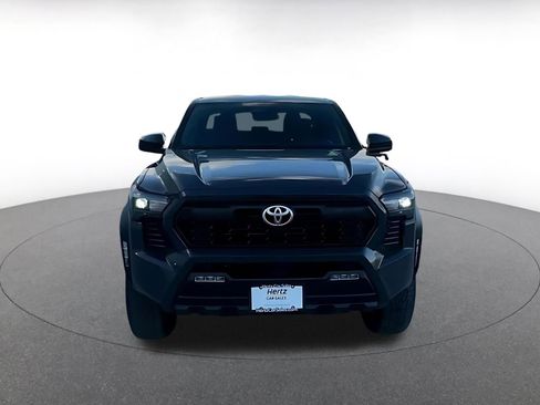 Used 2025 Toyota Tacoma TRD Off-Road image 10
