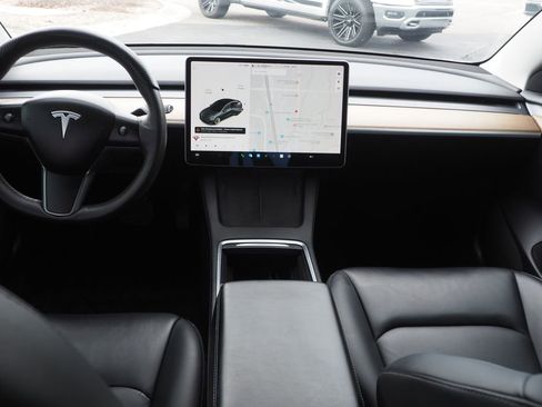 Used 2021 Tesla Model 3 Long Range image 16