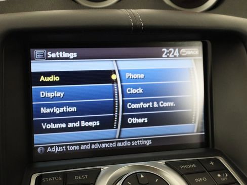 Used 2009 Nissan 370Z Touring image 29