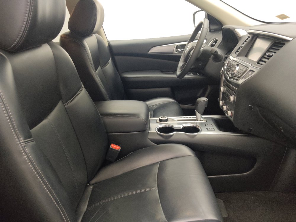 Used 2018 Nissan Pathfinder SL AWD/4WD image 21