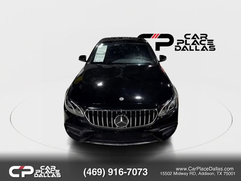 Used 2018 Mercedes-Benz E 300 image 2