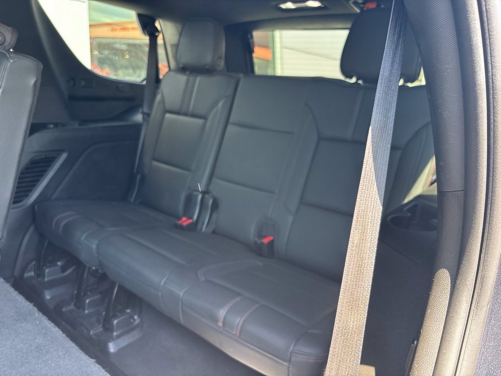 Used 2022 Chevrolet Tahoe RST w/ Luxury Package AWD/4WD image 14