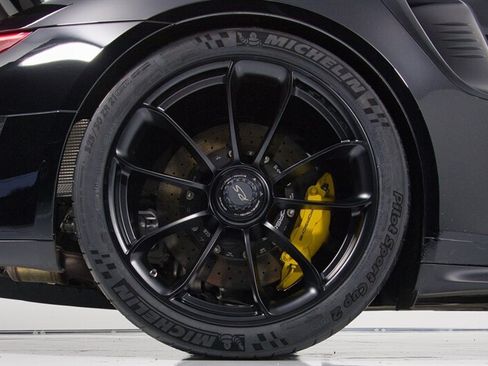 Used 2019 Porsche 911 GT3 RS RWD image 16
