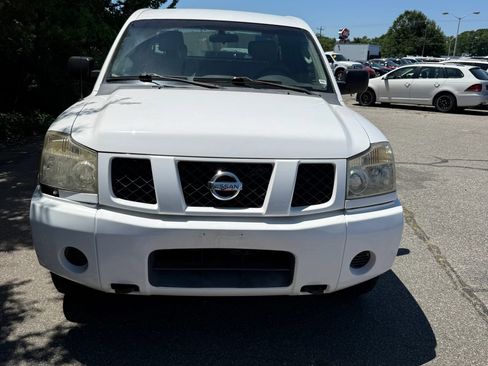 Used 2005 Nissan Titan XE AWD/4WD image 18