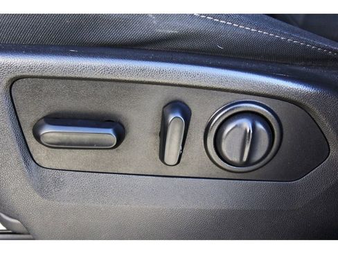 Used 2021 Chevrolet Silverado 1500 LT Trail Boss image 25