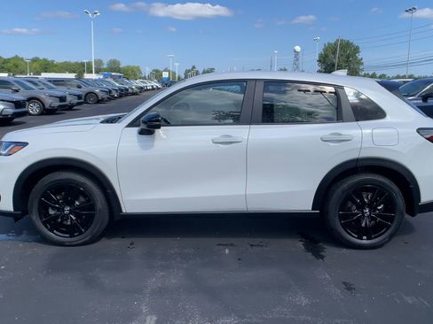 New 2026 Honda HR-V Sport image 5