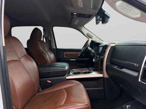 Used 2017 RAM 1500 Laramie Longhorn RWD image 35