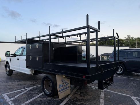 Used 2017 Ford F350 XL image 4